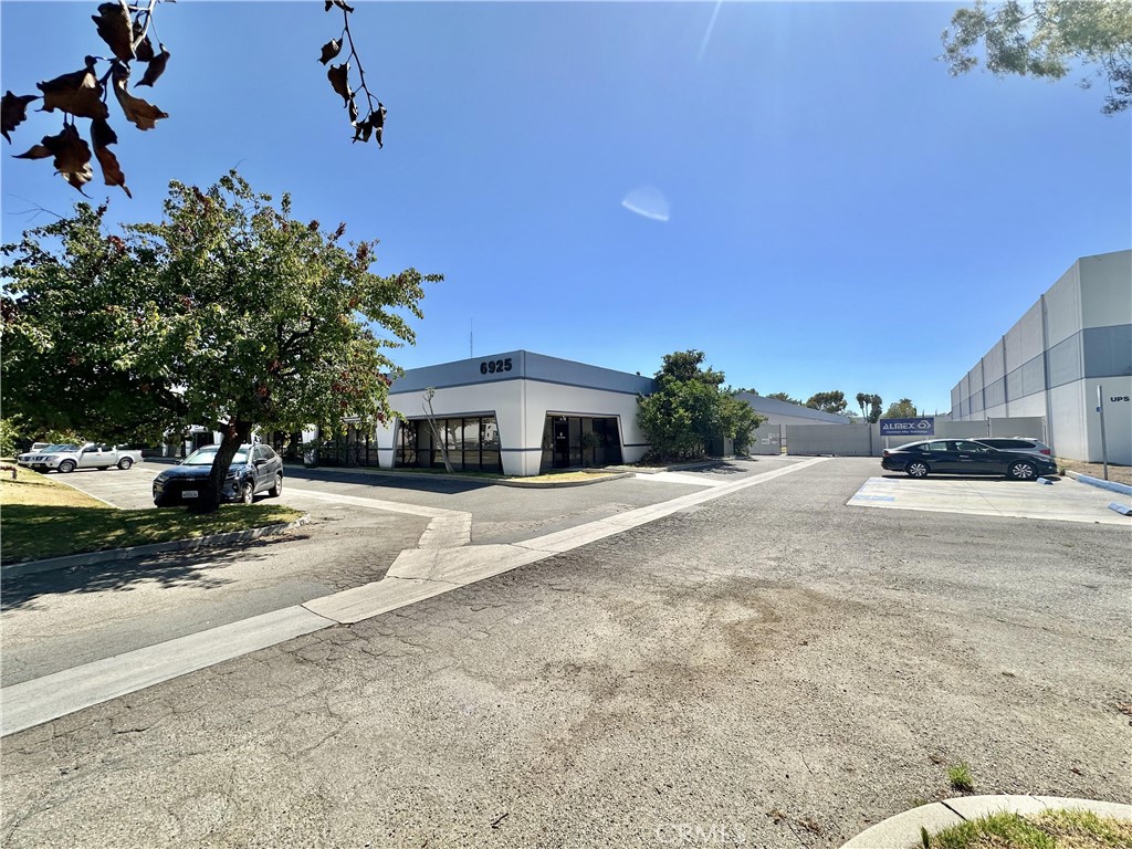 6925 Aragon Circle 1-6 — photo