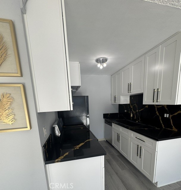 375 Atlantic 407 — photo