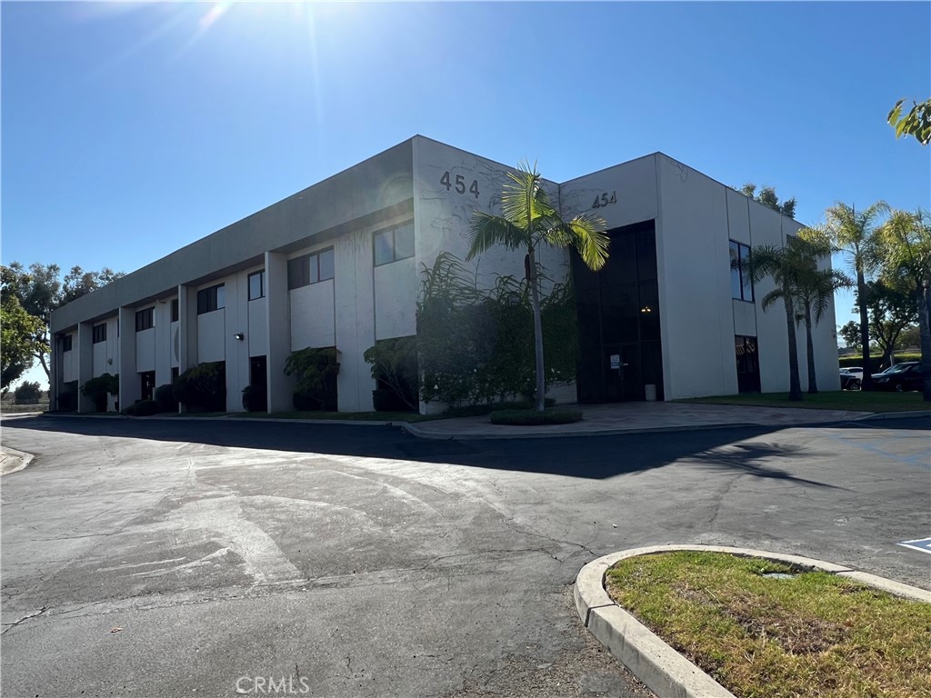 454 Carson Plaza Drive 112 — photo