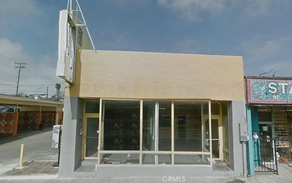 4573 Artesia — photo