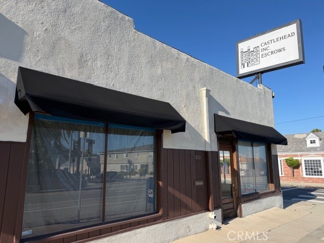 800 W 9th — photo