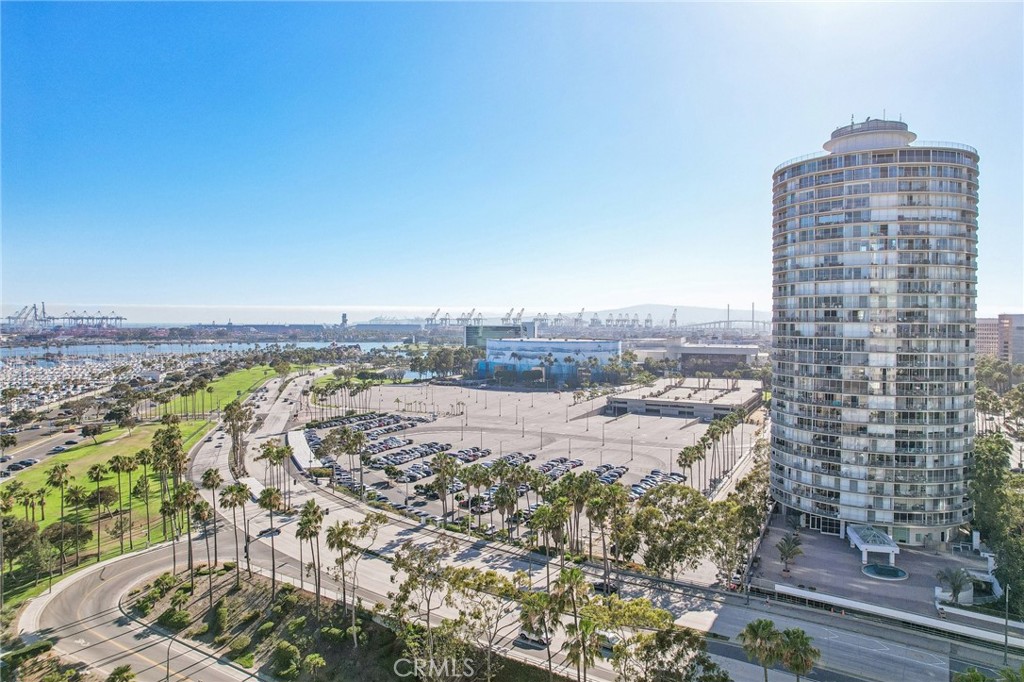 700 E Ocean Boulevard 1208 — photo