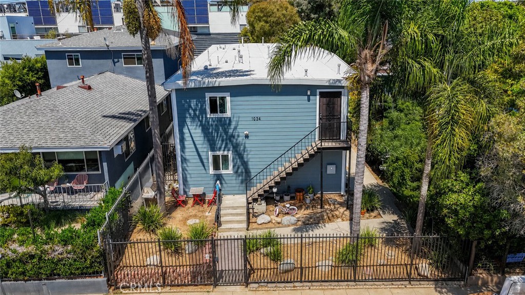 1034 Pleasantview — photo