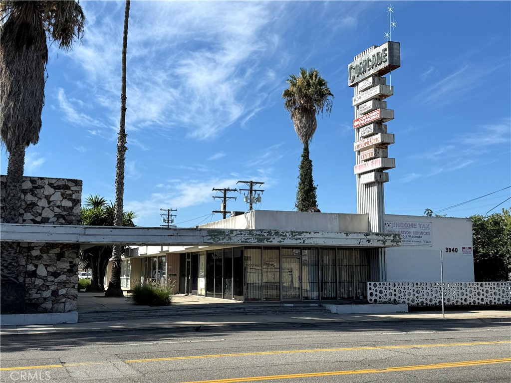 3940 Marine Avenue C — photo