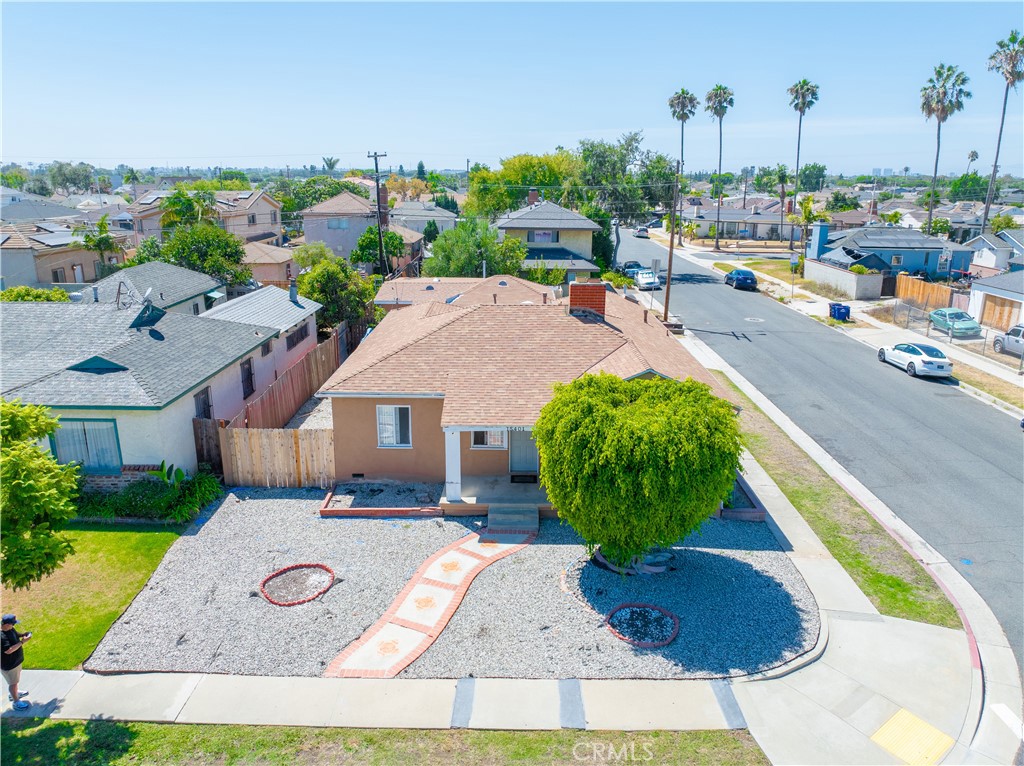 15401 Faysmith — photo