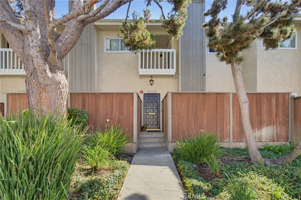1404 Stanford Avenue — photo