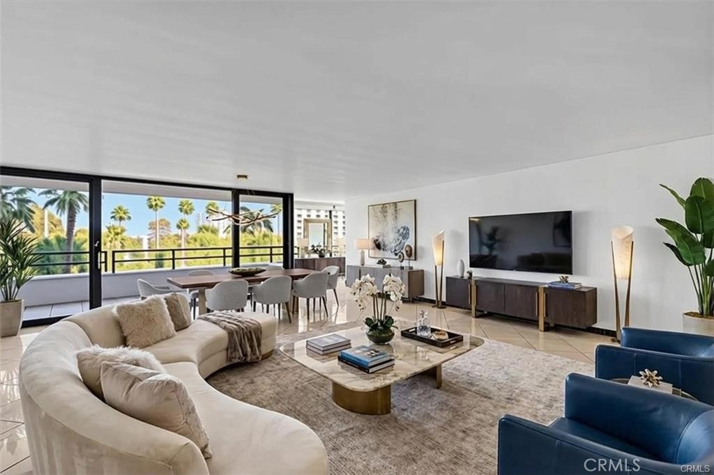 4337 Marina City Dr 149 — photo