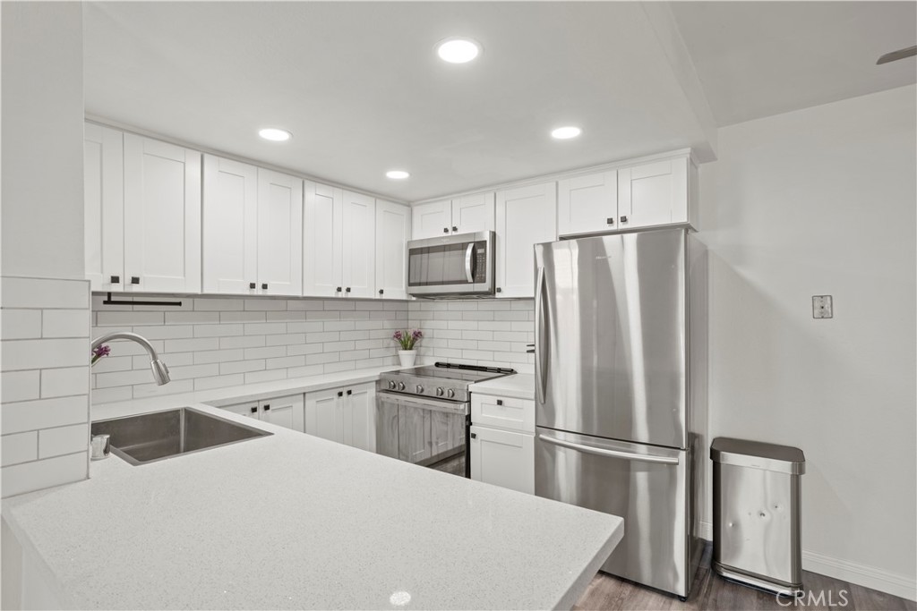 6070 Rancho Mission Unit 434 — photo