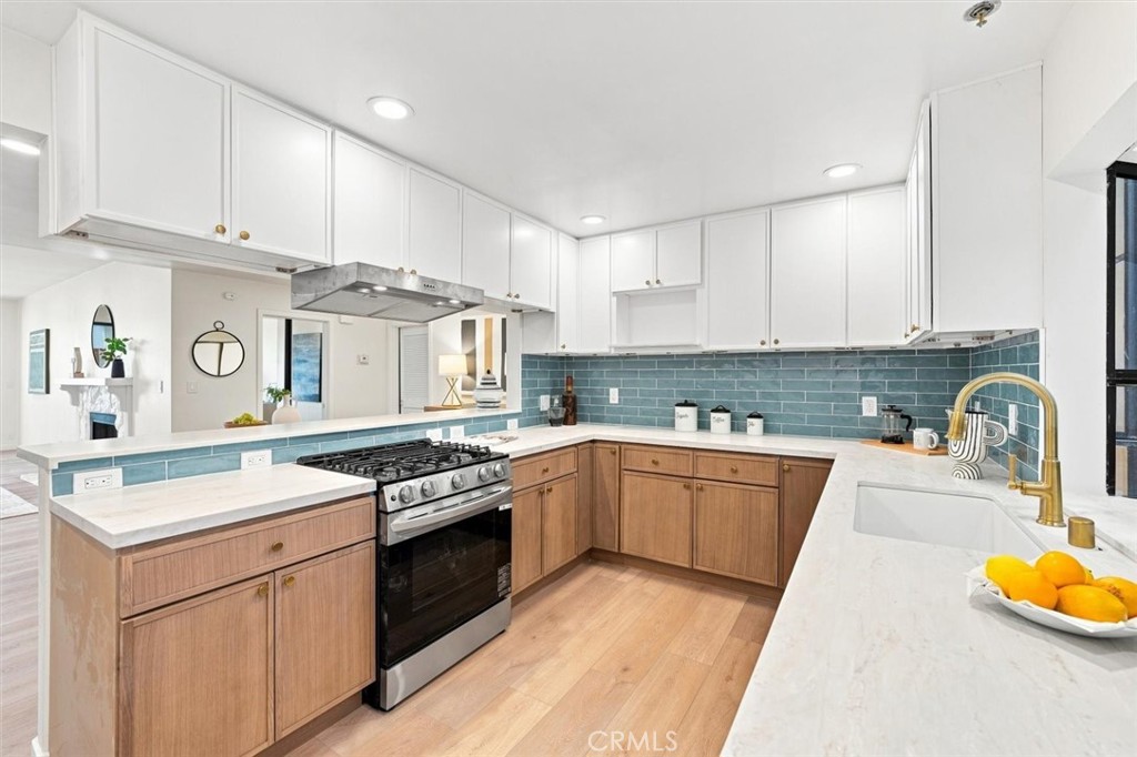 311 Bora Bora Way 118 — photo