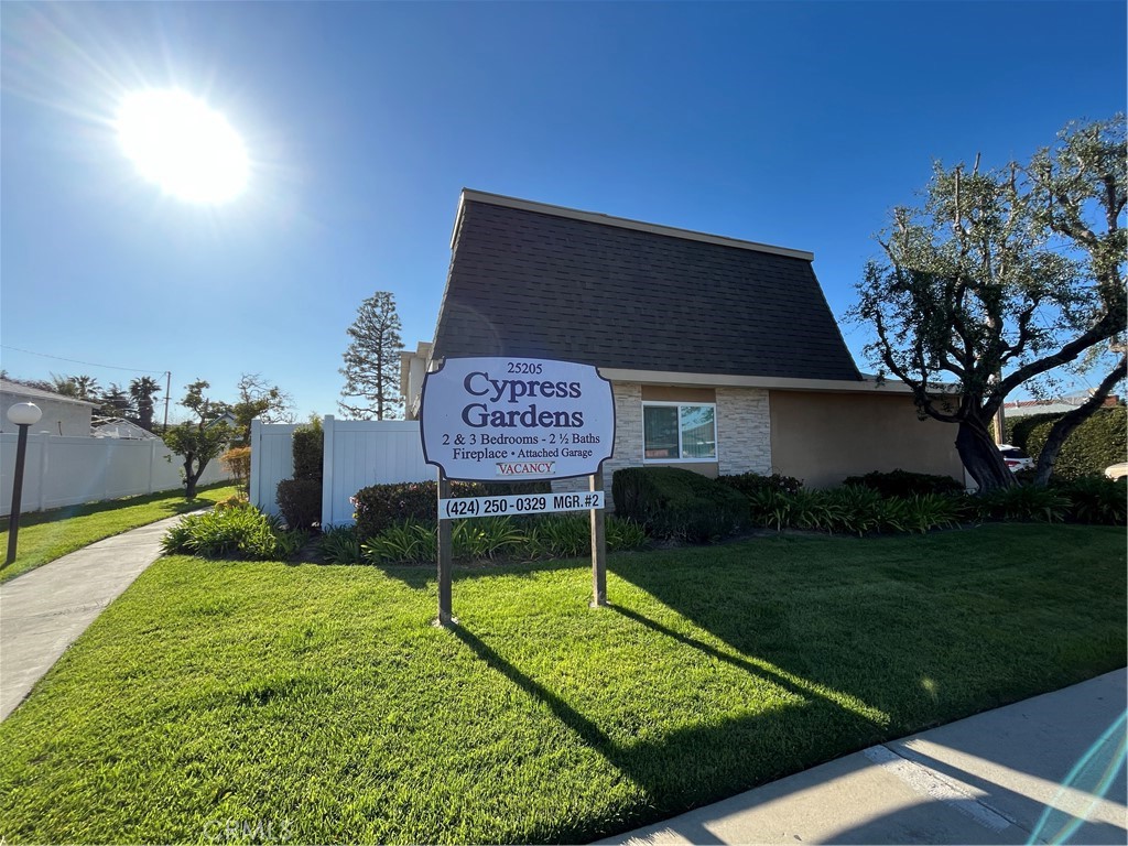 25205 Cypress Street 10 — photo