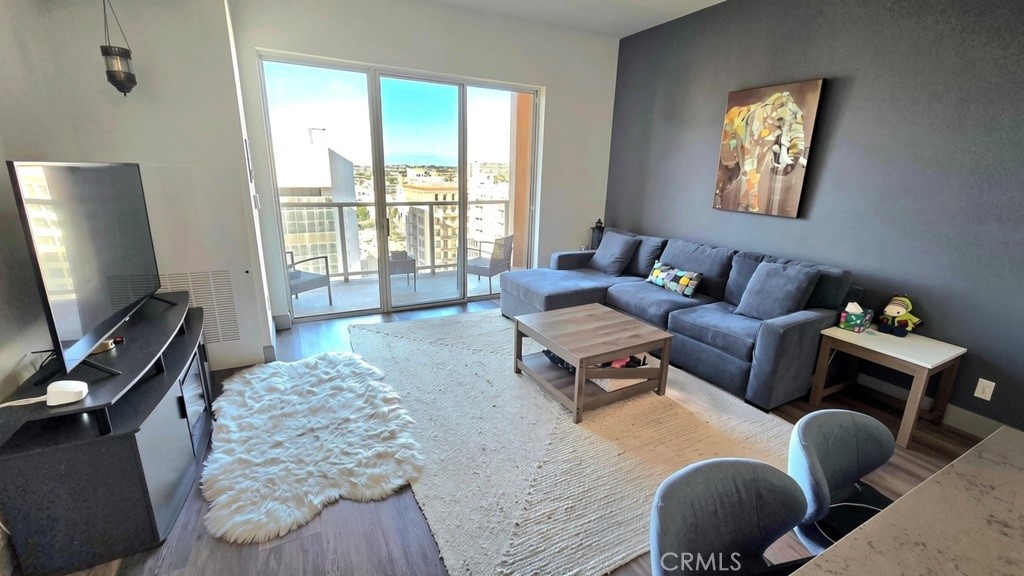 488 E Ocean Unit 1607 — photo