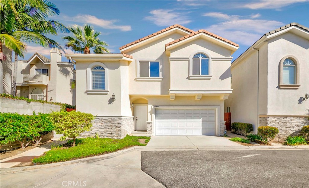 15892 Ocean Lane — photo