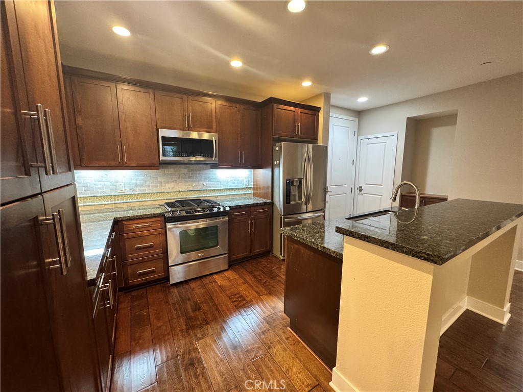 2349 Jefferson Unit 111 — photo