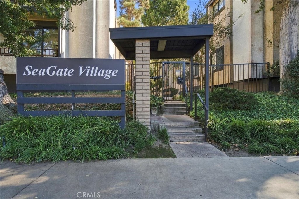 8675 Falmouth Unit 113 — photo