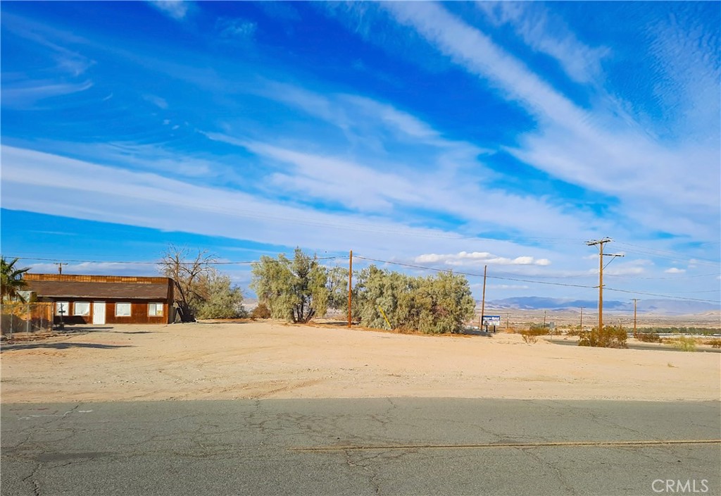 5654 Adobe Road — photo