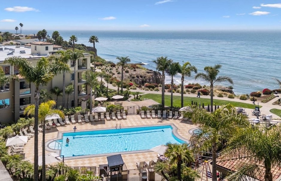 2727 Shell Beach Road 327 — photo