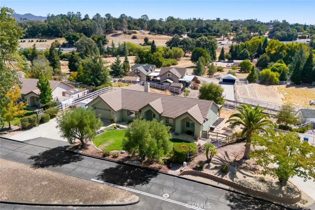 155 Eagle Creek Court — photo