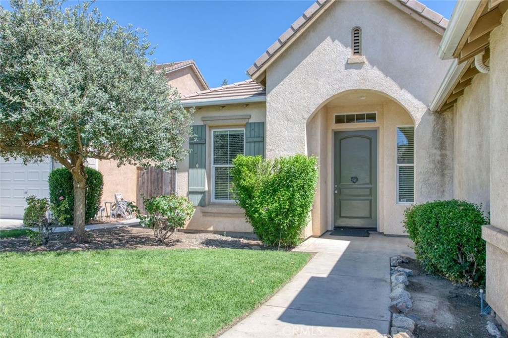 1975 Lester, Clovis, CA 93619 — photo 2