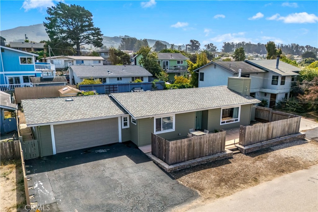 557 Mitchell Drive — photo