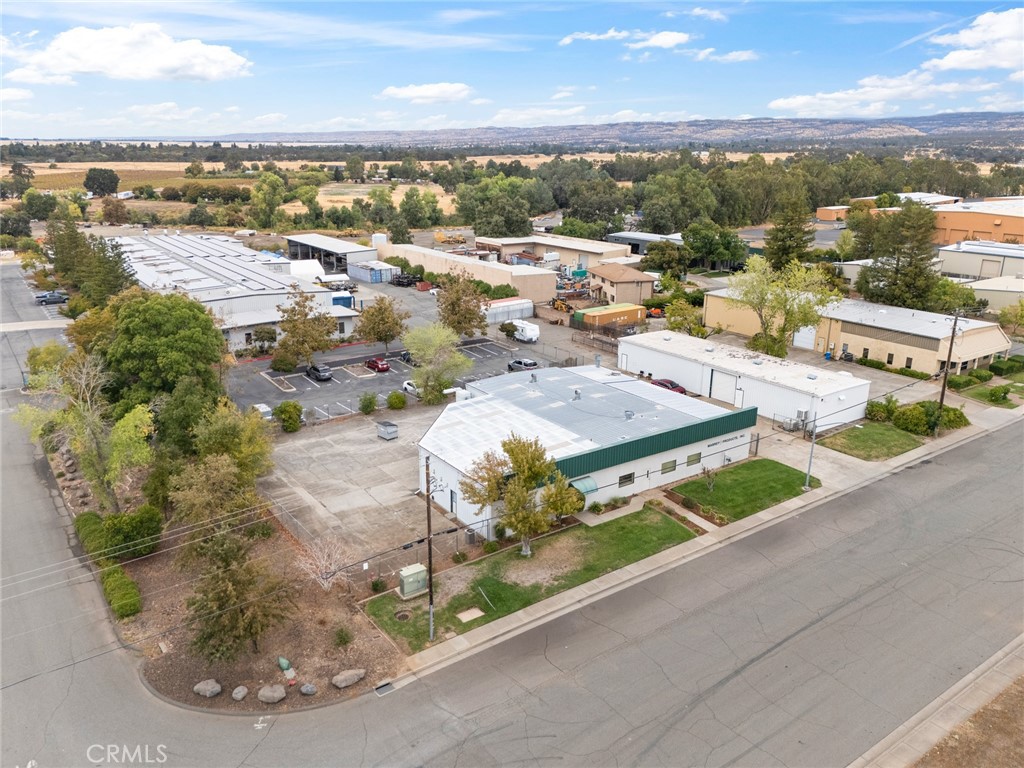 200 Ryan Avenue — photo