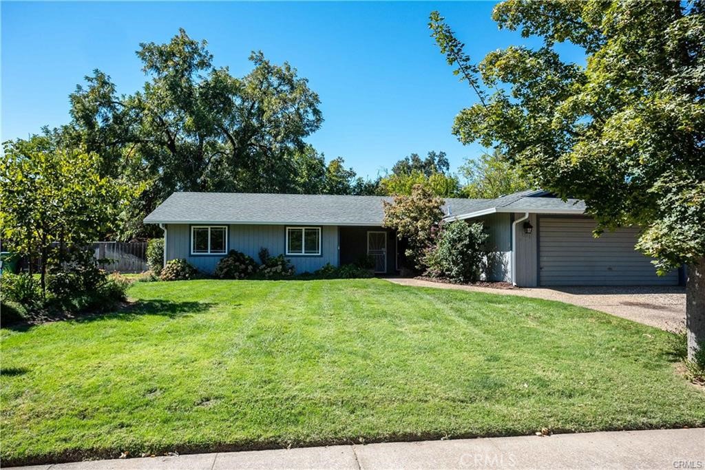 1121 Greenwich — photo