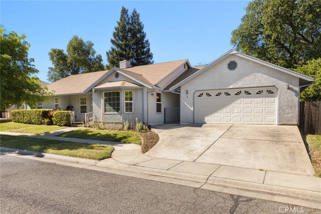 2 Summerwood Court — photo