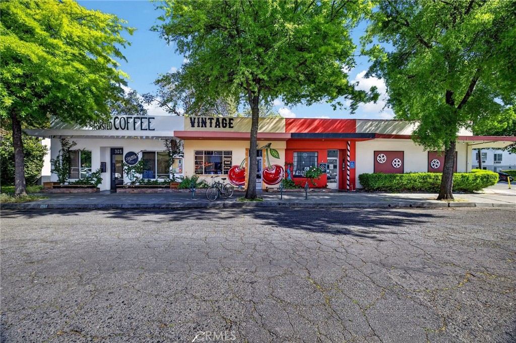 351 E 6th Street, Chico, CA 95928 — photo 2