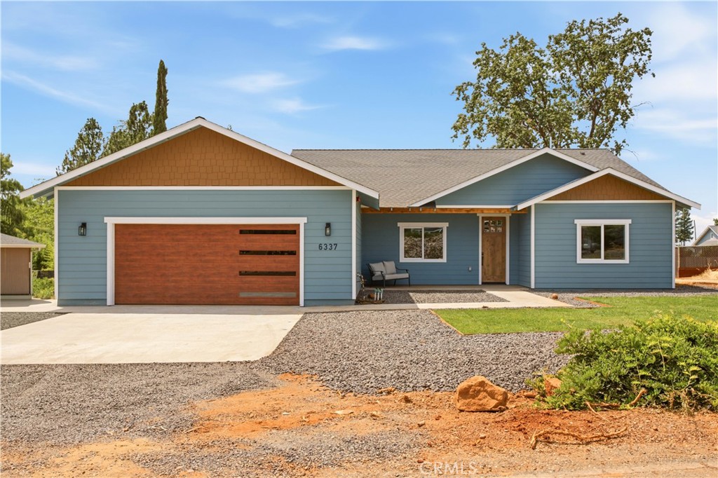 6337 Oliver Road — photo