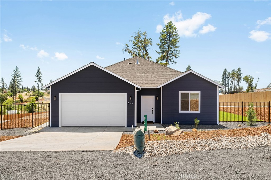 624 Castle Drive — photo