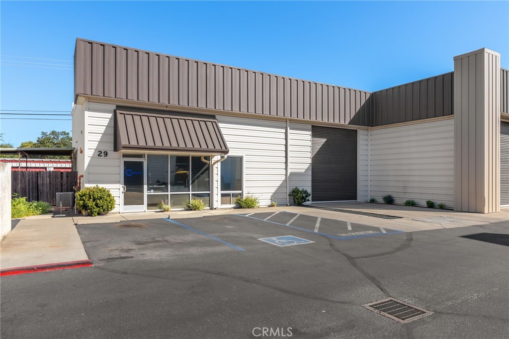 29 Bellarmine Court — photo