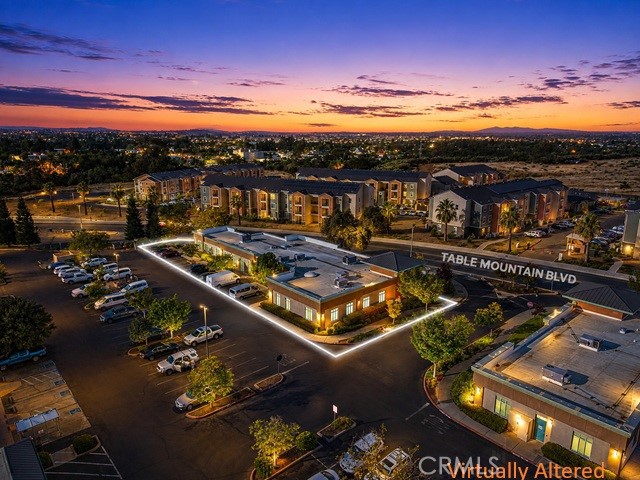 82 Table Mountain Boulevard — photo
