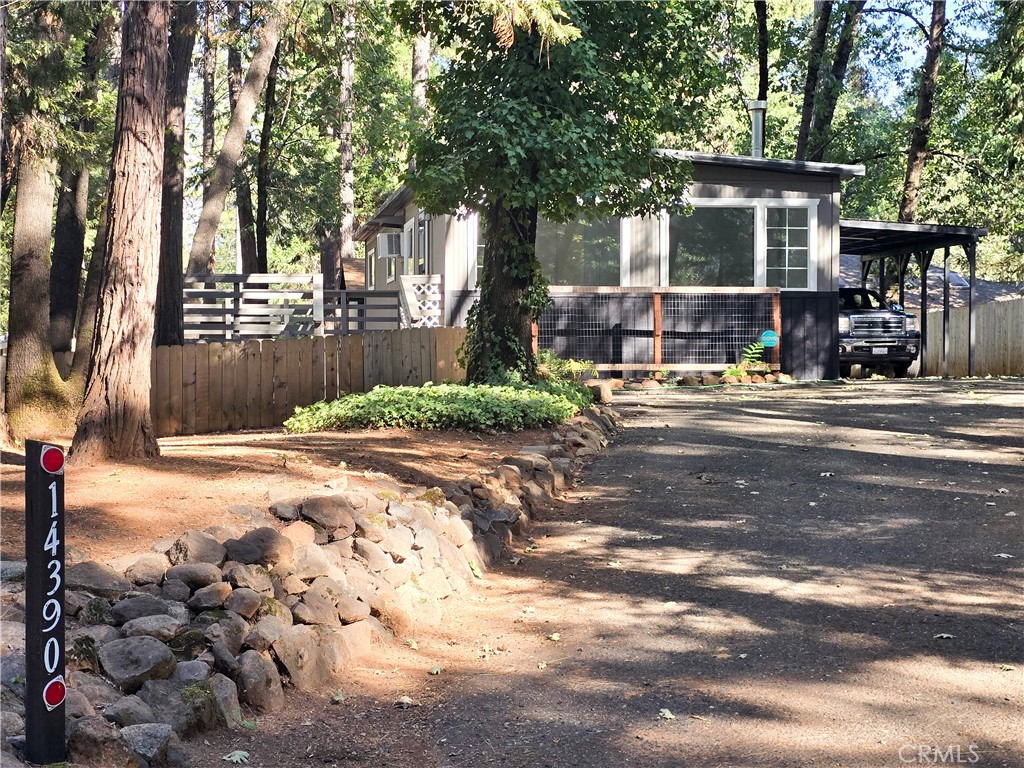 14390 Tulane Court — photo