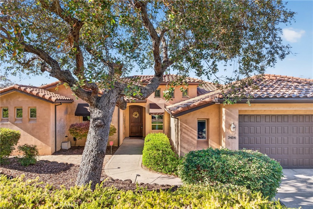 3454 Shallow Springs — photo