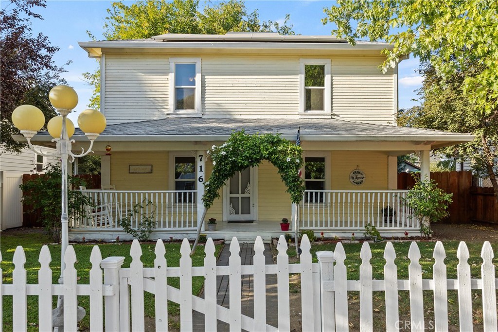 716 Walnut Street — photo