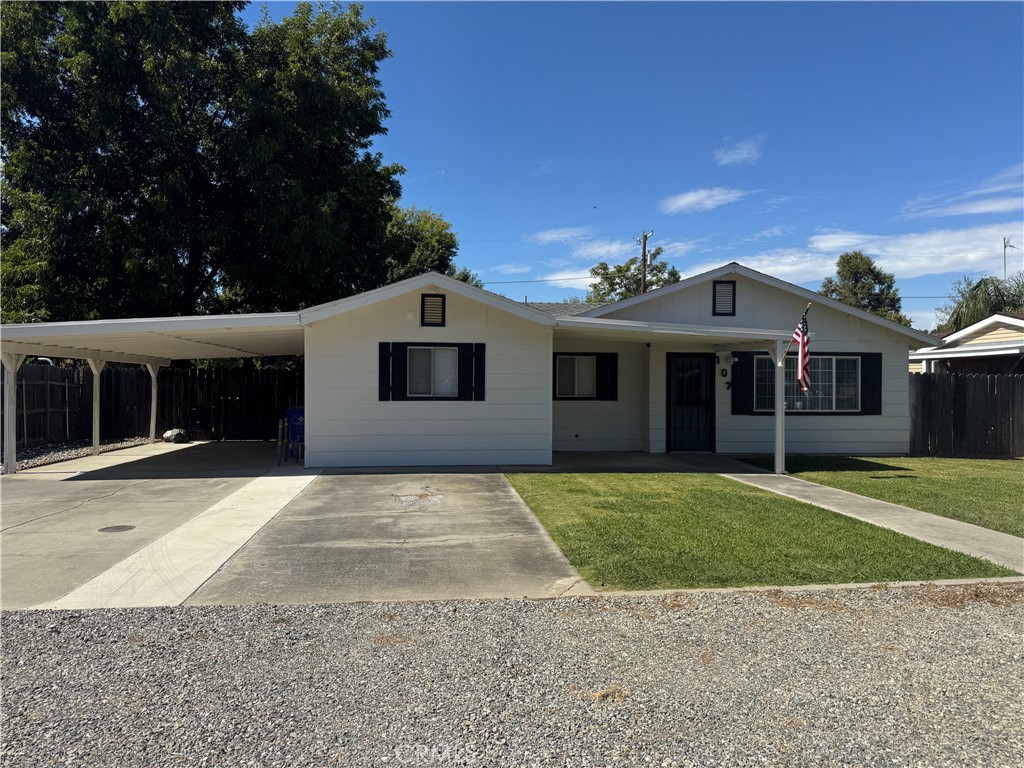 107 Santa Maria — photo
