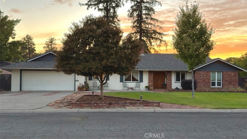 407 S Marshall — photo