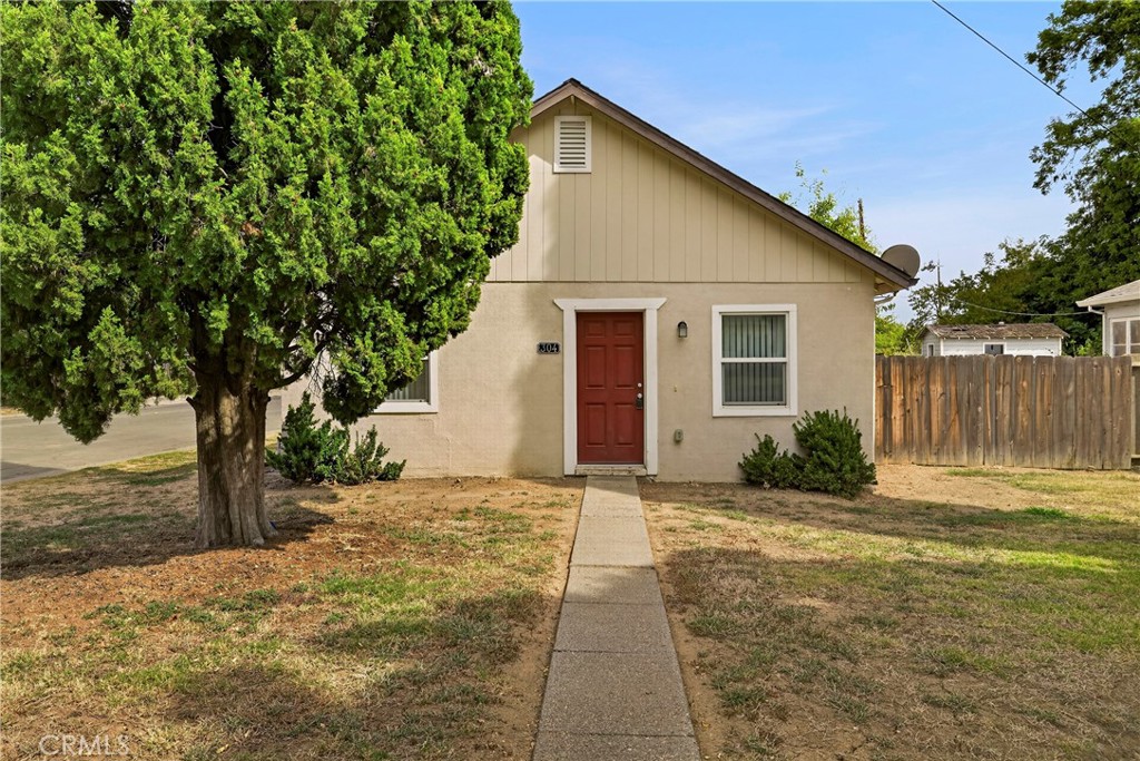 304 S Sacramento Street — photo