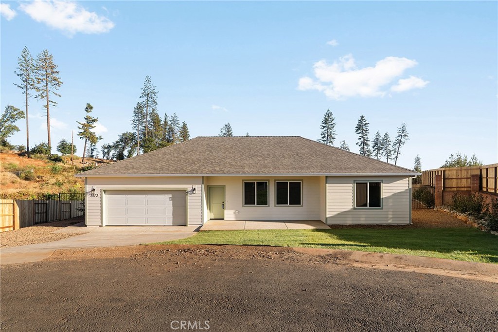 5812 Golden Oaks Road — photo