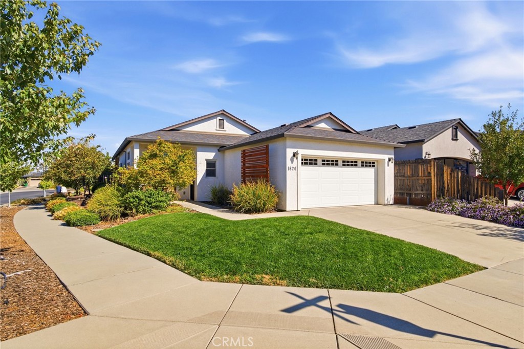 1620 Lance Terrace — photo