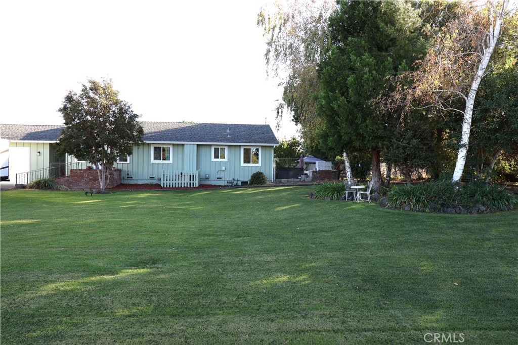 217 Carona Ave. — photo