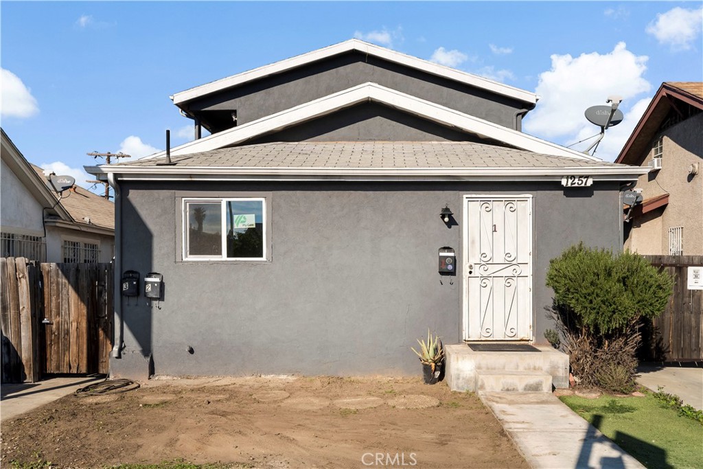 1257 W Vernon — photo