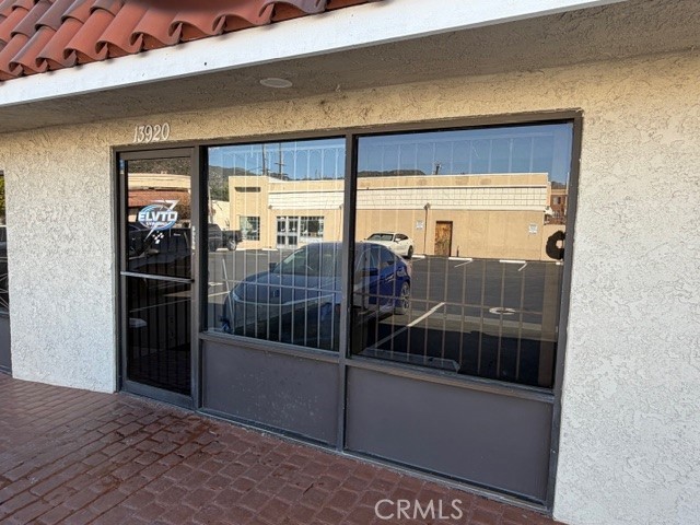 13920 C Foothill — photo
