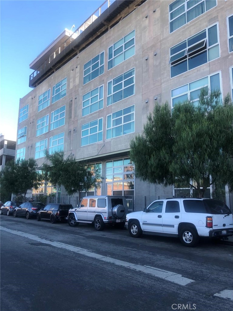 510 S Hewitt Street Unit 515 — photo