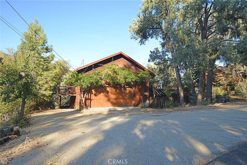 15808 Zurich Way — photo