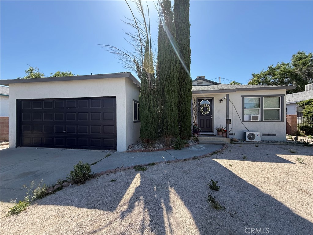 38321 Rosemarie Street — photo