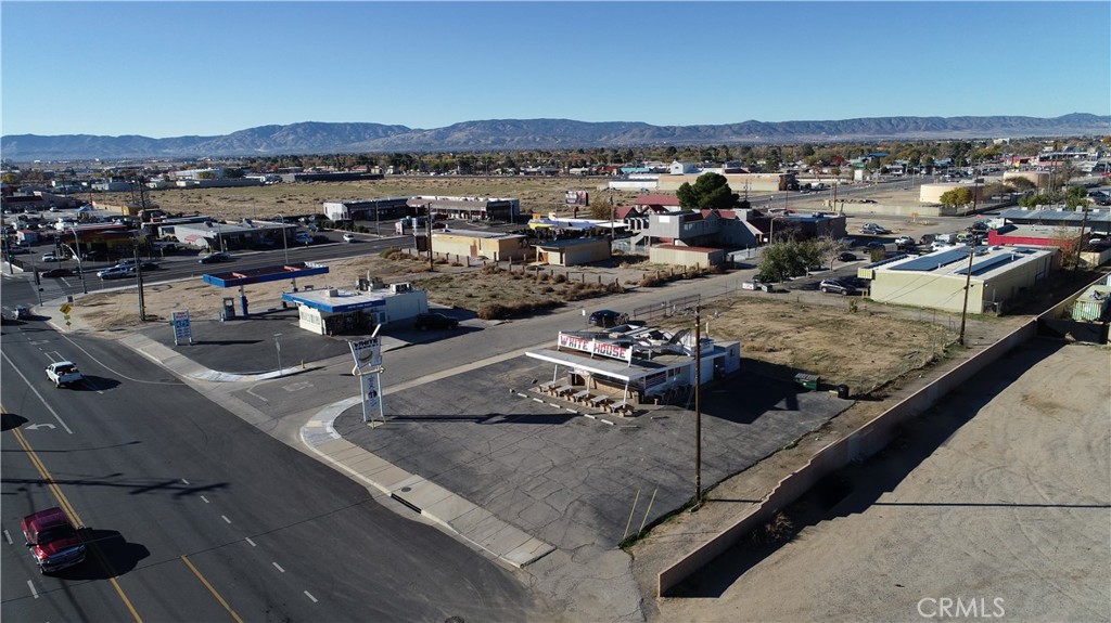 44431 Division, Lancaster, CA 93535 — photo 3
