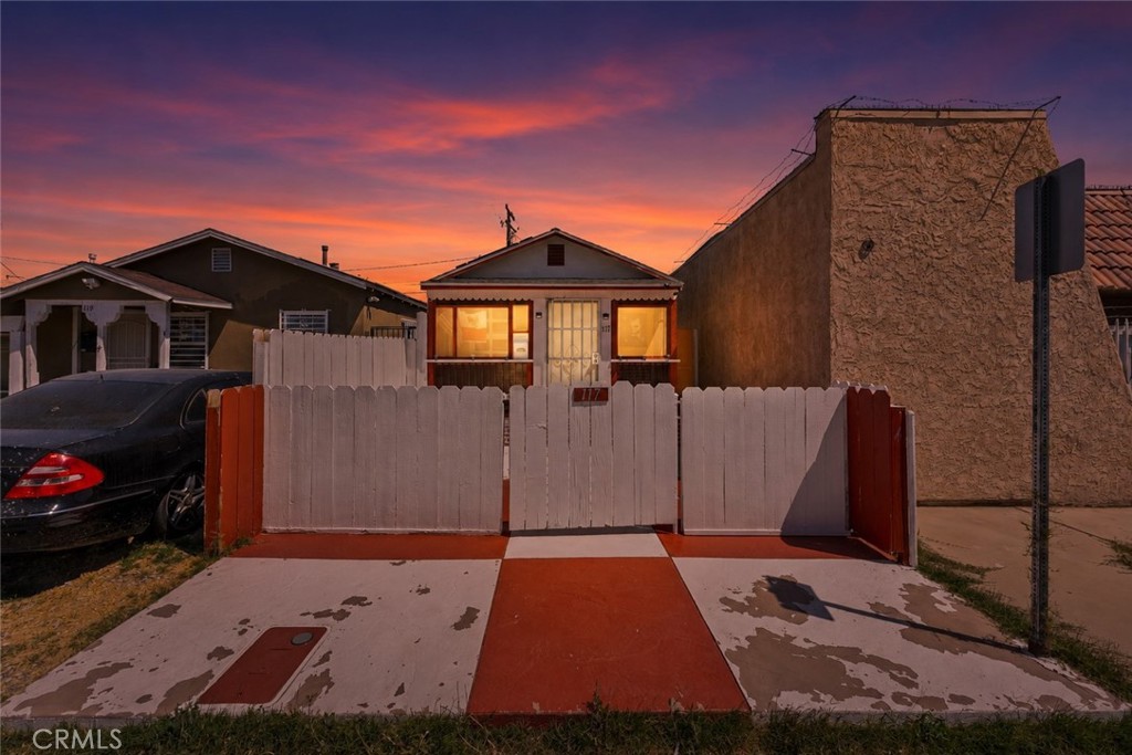 117 W Pillsbury Street — photo
