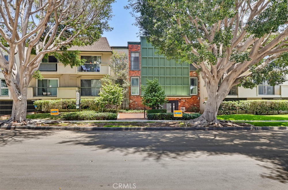 3640 Cardiff Avenue 210 — photo