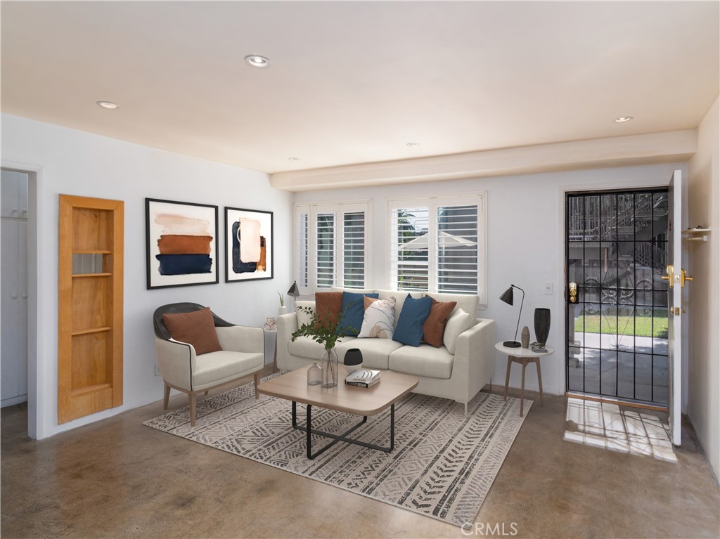 7129 Coldwater Canyon 8 — photo