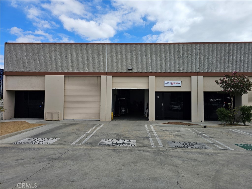 21352 Nordhoff Street 113 — photo